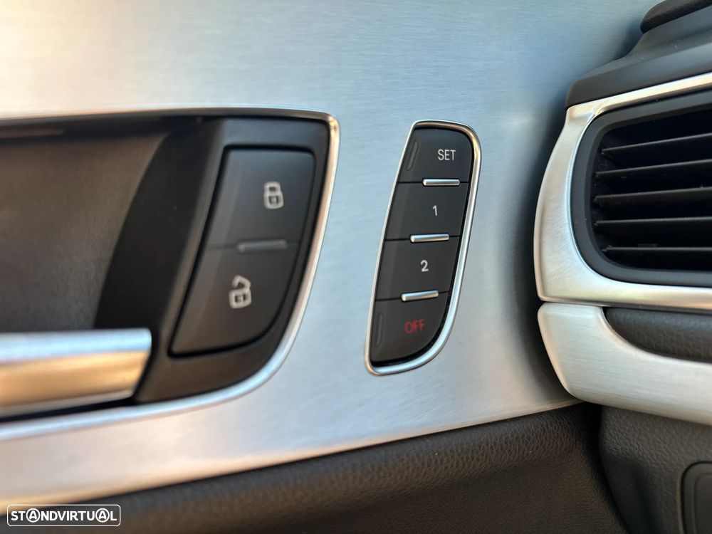 Audi A7 Sportback 3.0 TDI V6 Multitronic - 32