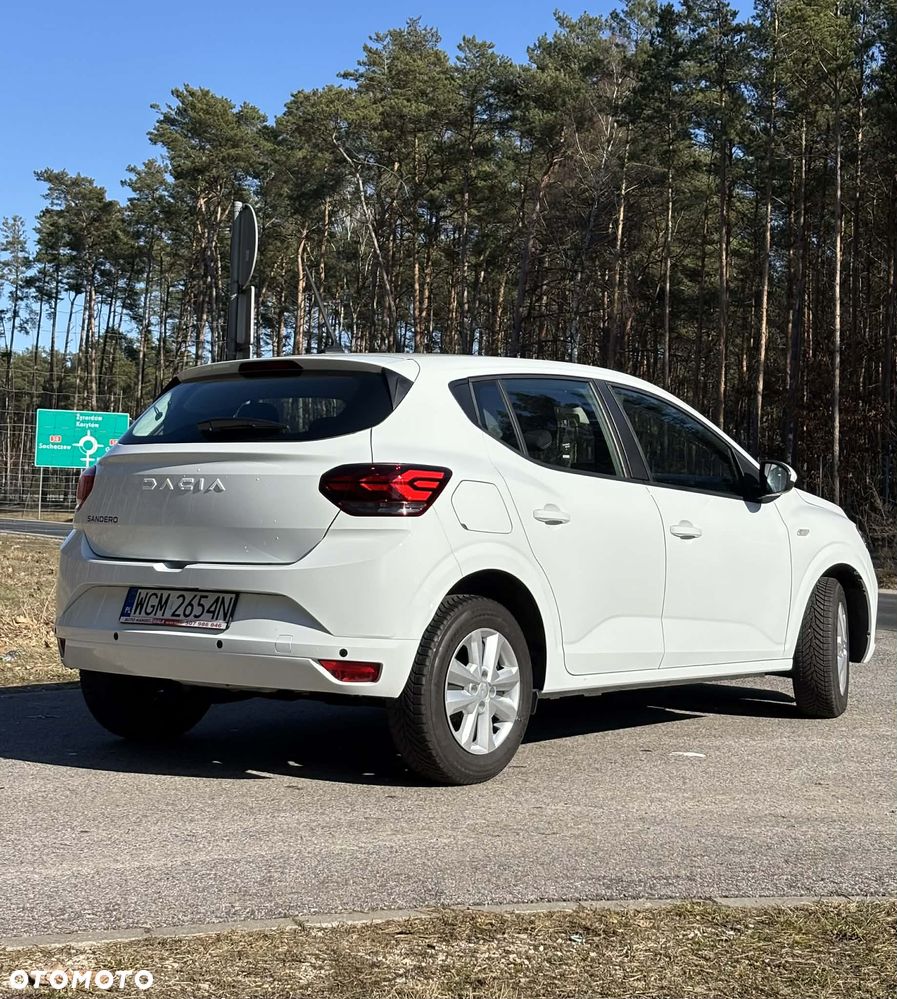 Dacia Sandero - 3