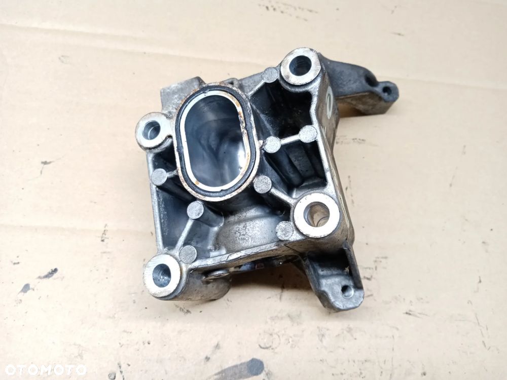 Łapa mocowanie podpora turbiny Audi Q5 3.0 TDI CTB 059145169BL - 1