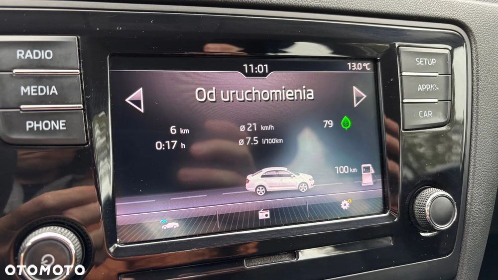 Skoda RAPID 1.0 TSI Active - 19