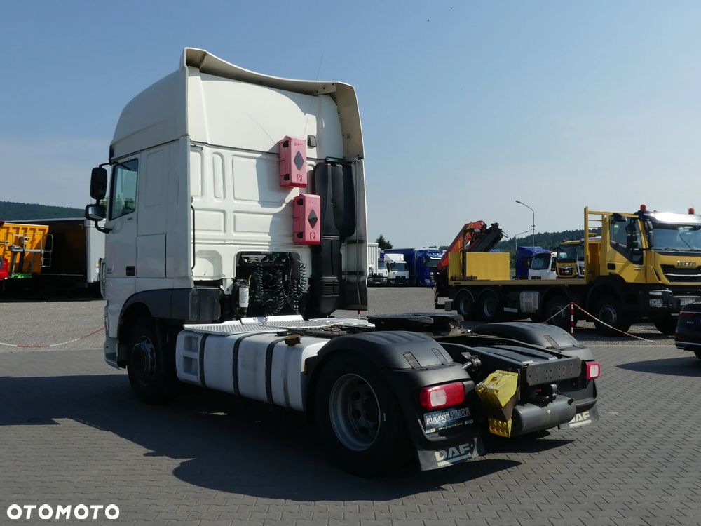 DAF XF 106.460 / SUPER SPACE CAB /  EURO 6 / STANDARD / - 6