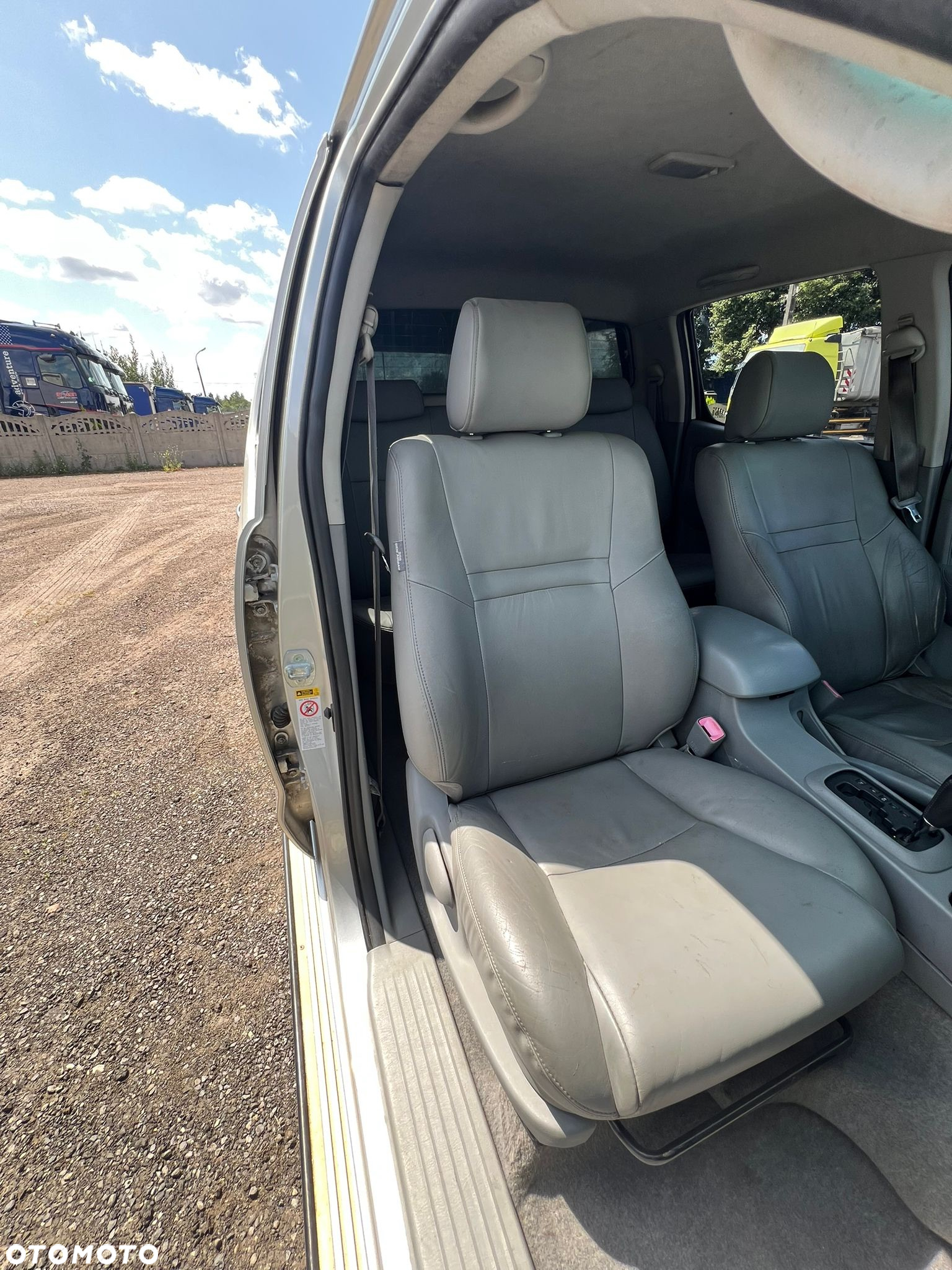 Toyota Hilux 3.0 D-4D SR5-X (lea) Platinium - 13