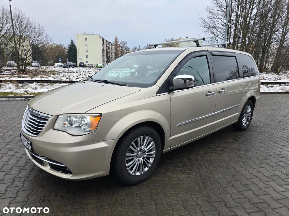 Chrysler Town & Country 3.6 Touring - 4
