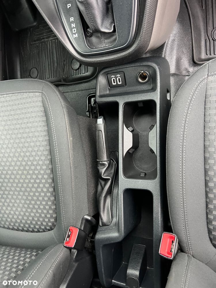 Ford Transit connect - 14