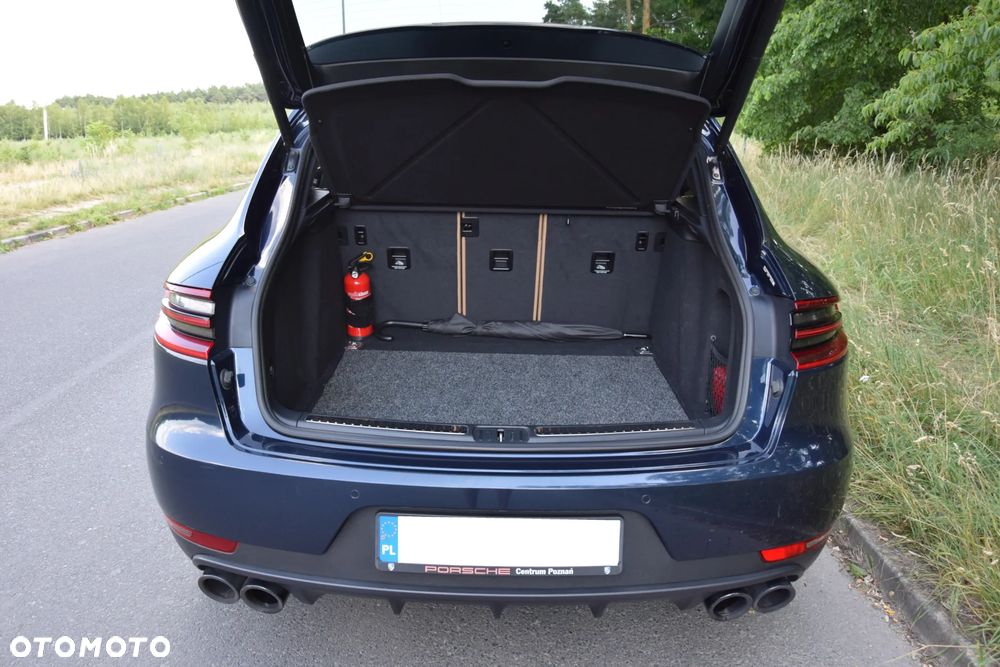 Porsche Macan Standard - 30