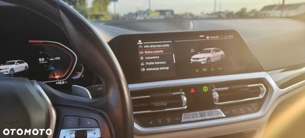 BMW Seria 3 330i - 11
