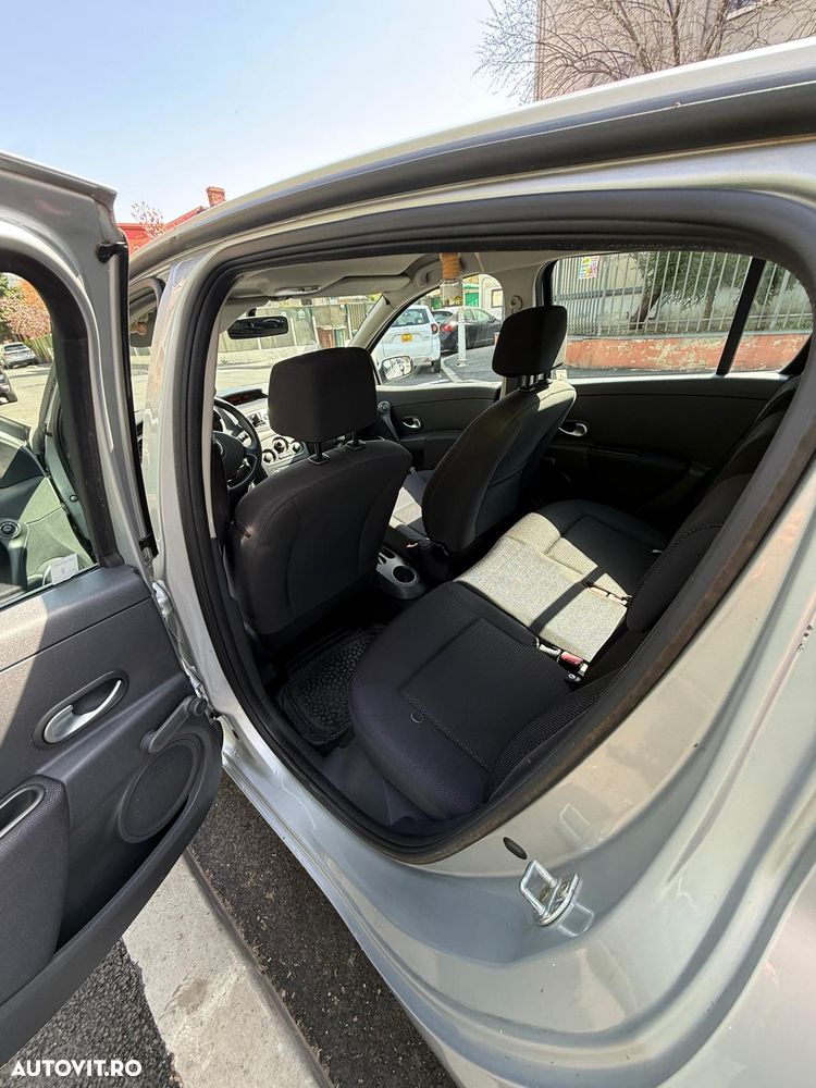 Renault Clio 1.4 Dynamique - 3