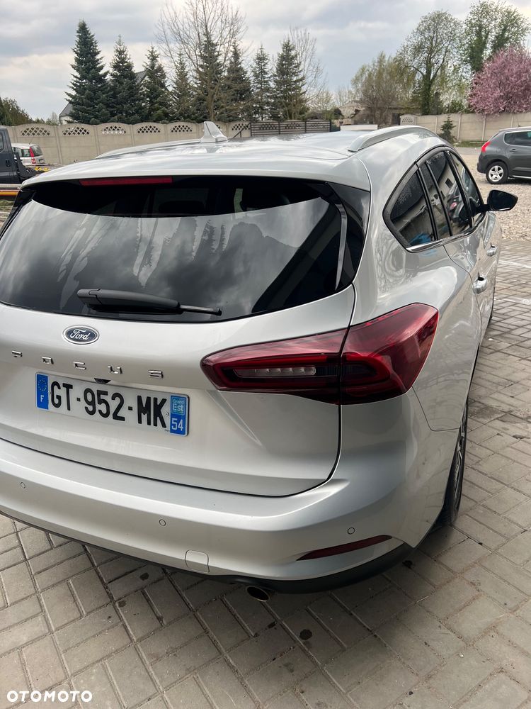 Ford Focus SW 1.0 EcoBoost Hybrid ACTIVE STYLE - 4