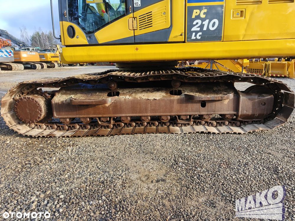Komatsu PC210 LC-10 - 14