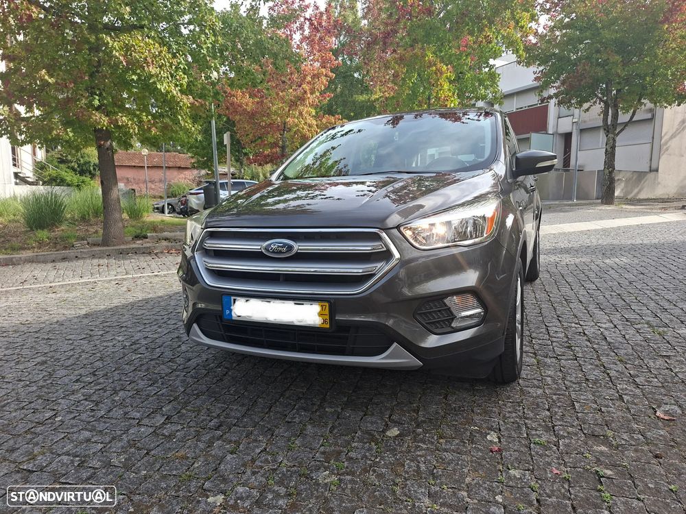 Ford Kuga - 17