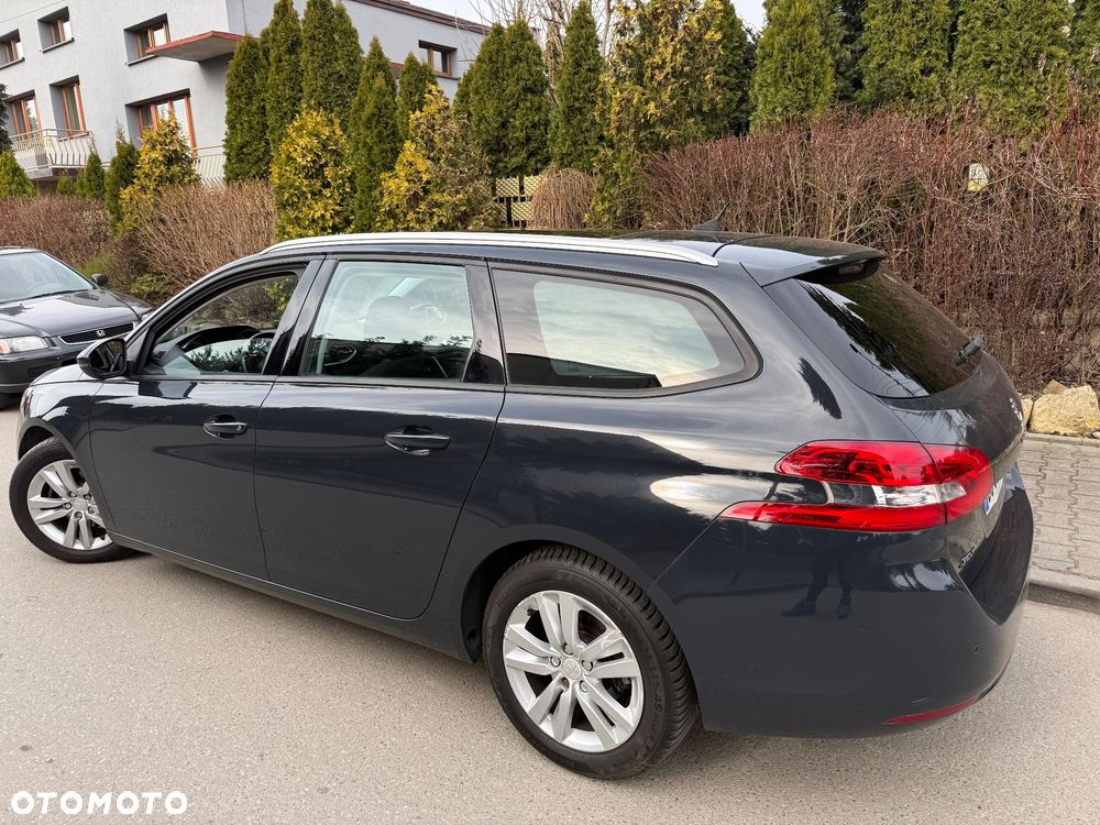 Peugeot 308 BlueHDi 120 Stop & Start Allure - 4