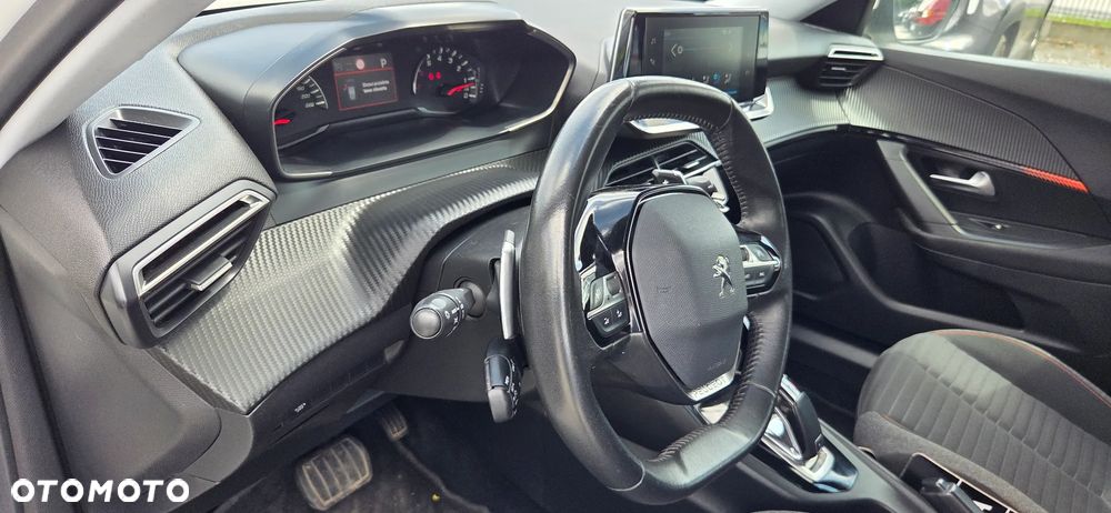 Peugeot 2008 - 14