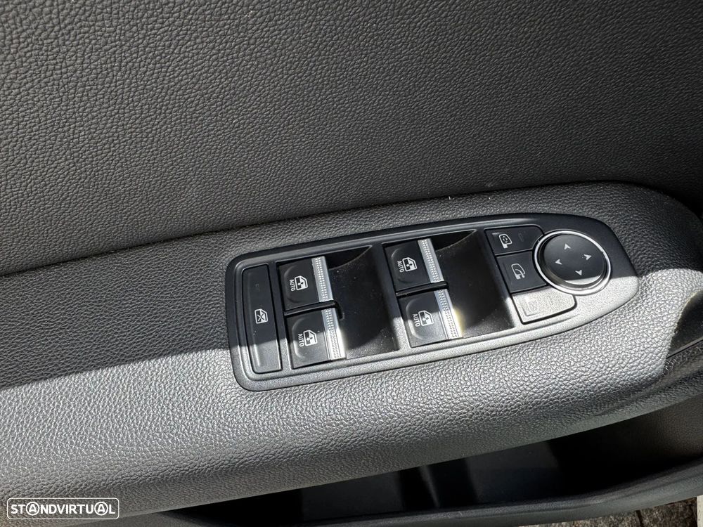 Renault Captur 1.6 E-Tech Full Hybrid Techno - 15