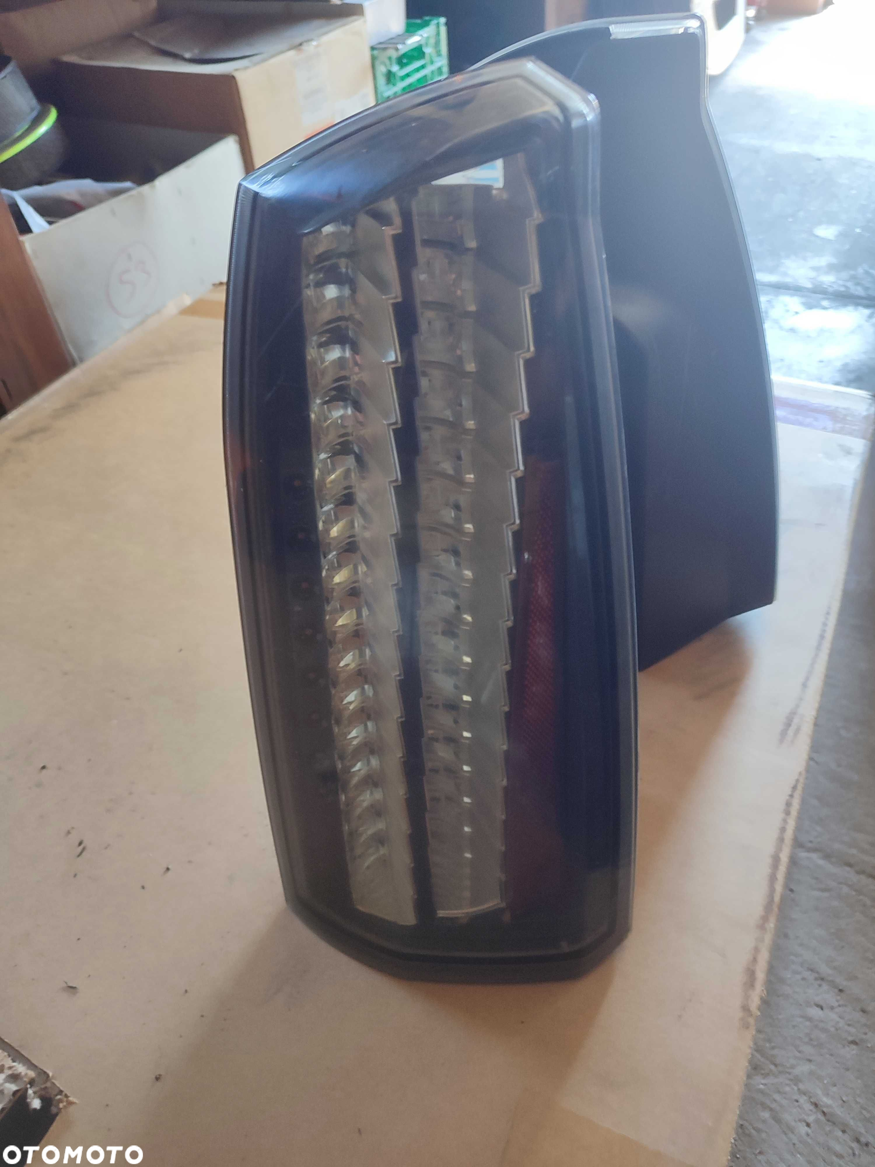 Cadillac STS lampy tylne para led europa 2005-12 - 2