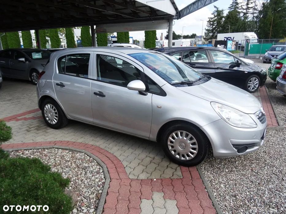 Opel Corsa 1.2 16V Enjoy - 4