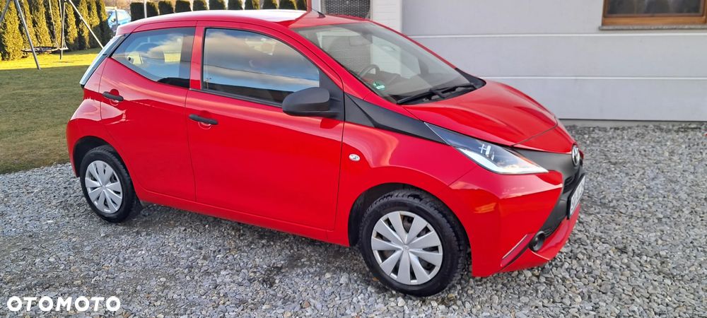 Toyota Aygo x-play Eco - 9