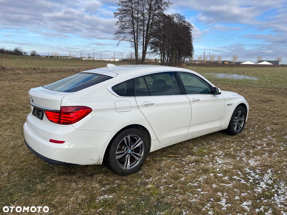 BMW 5GT 530d xDrive - 2