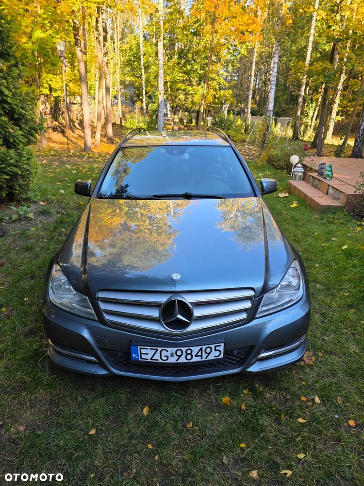 Mercedes-Benz Klasa C 200 T CDI DPF BlueEFFICIENCY Avantgarde - 5