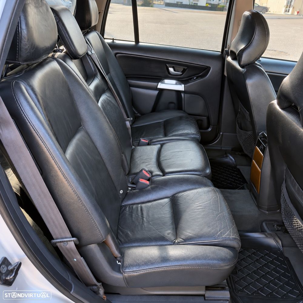 Volvo XC 90 2.4 D5 7L Executive - 12