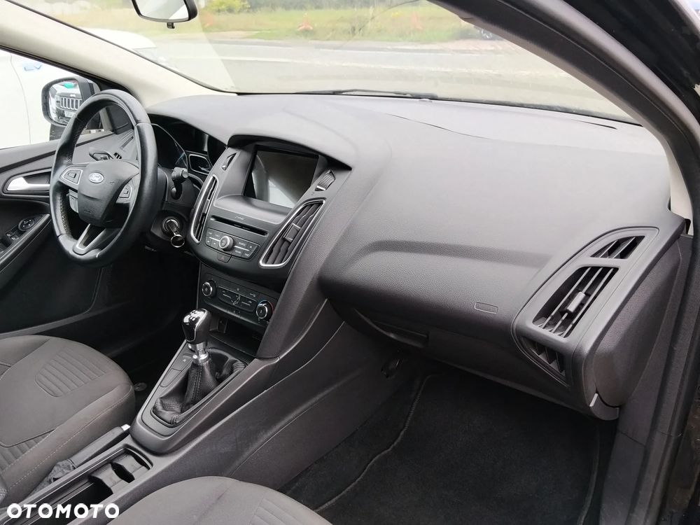 Ford Focus 1.5 TDCi Trend ECOnetic ASS - 6