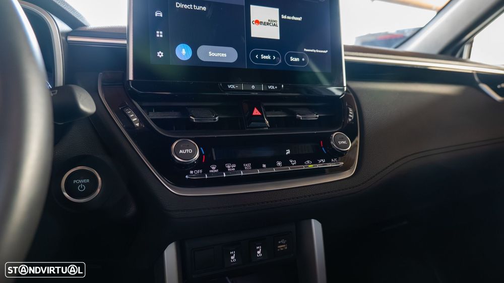 Toyota Corolla Cross 2.0 Hybrid Luxury - 8