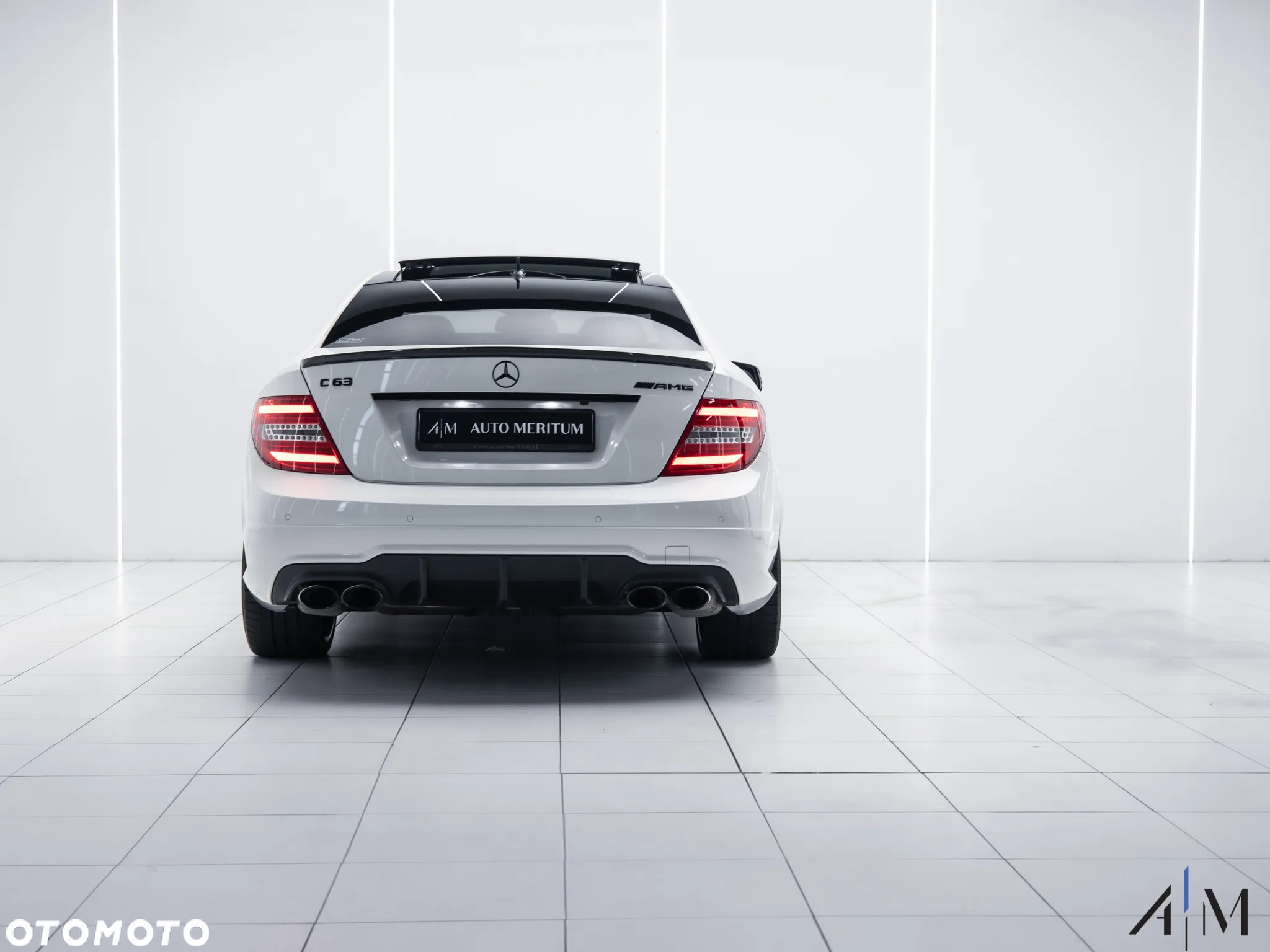 Mercedes-Benz Klasa C 63 AMG Coupe AMG SPEEDSHIFT MCT AMG Performance Package - 9