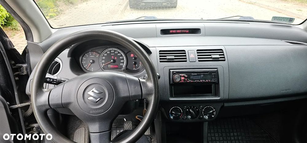 Suzuki Swift 1.3 Comfort - 2