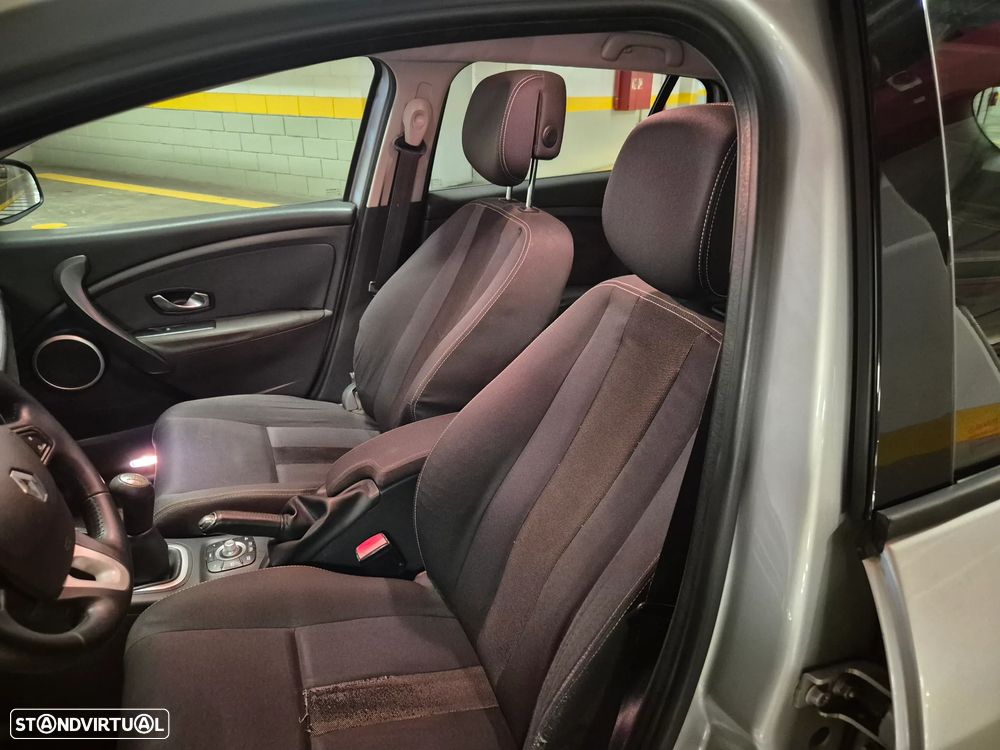 Renault Mégane Sport Tourer 1.5 dCi Dynamique - 21