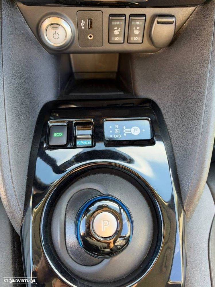 Nissan Leaf Tekna - 25