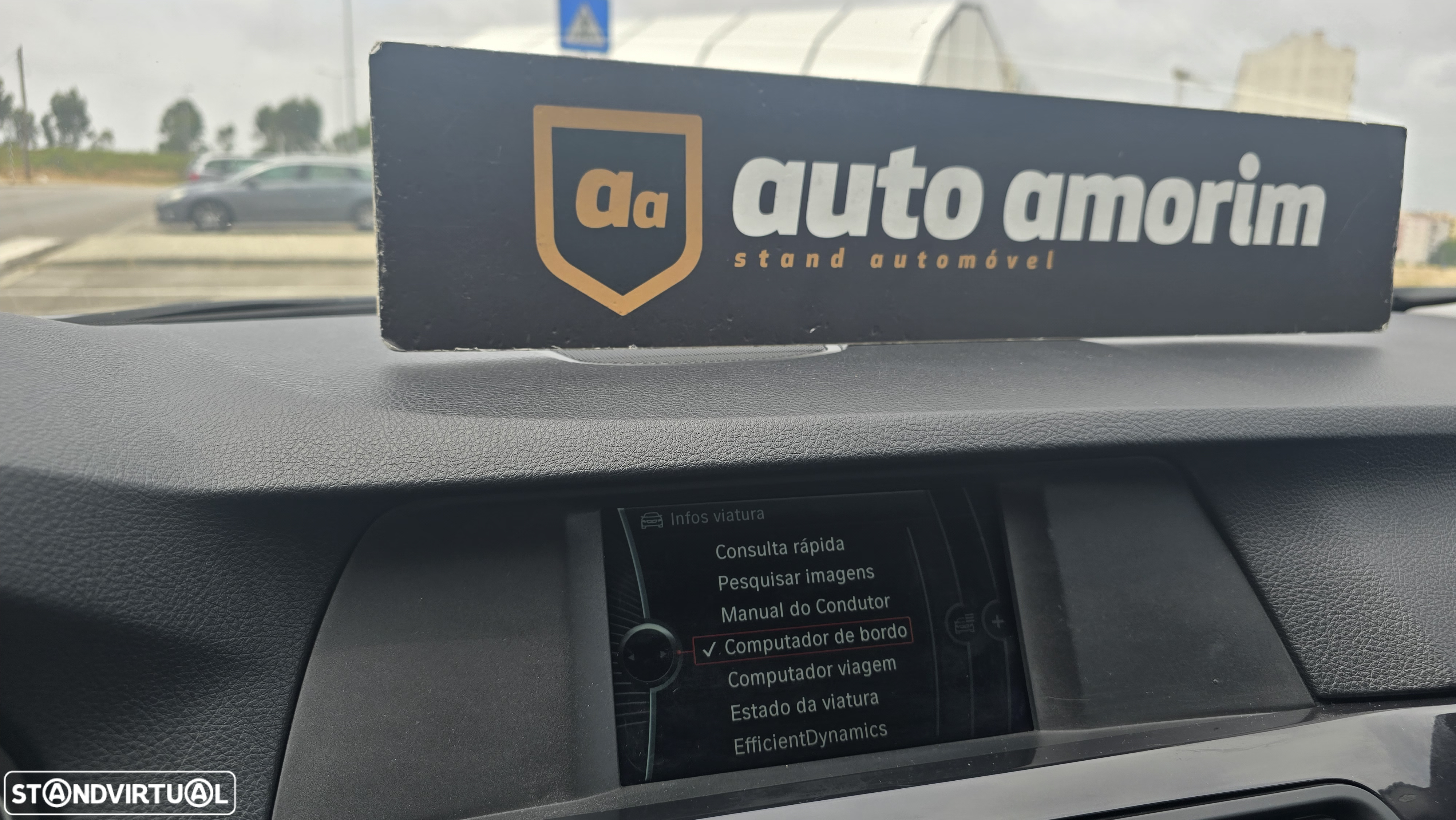 BMW 520 d Exclusive Auto 129g - 26