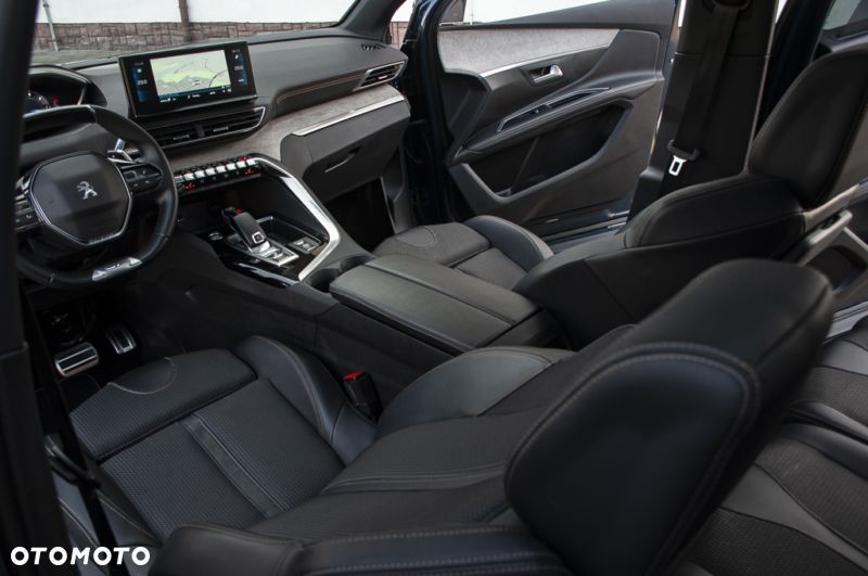 Peugeot 5008 BlueHDi 180 EAT8 GT Pack - 21