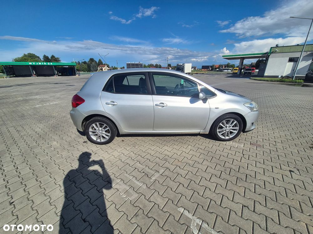 Toyota Auris - 3