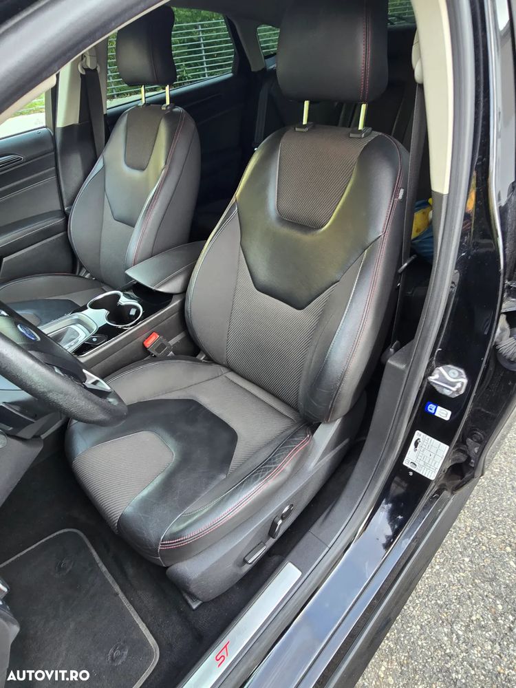 Ford Mondeo 2.0 TDCi Aut. ST Line High - 14