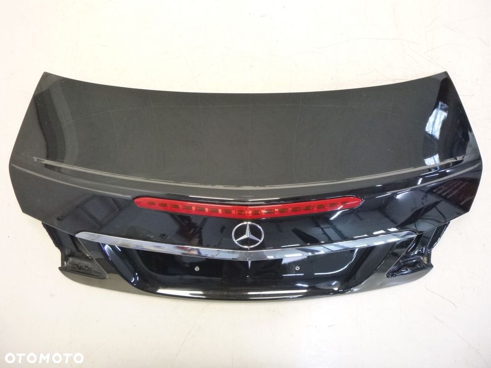 MERCEDES W207 E KLASA KLAPA BAGAŻNIKA TYŁ - 2