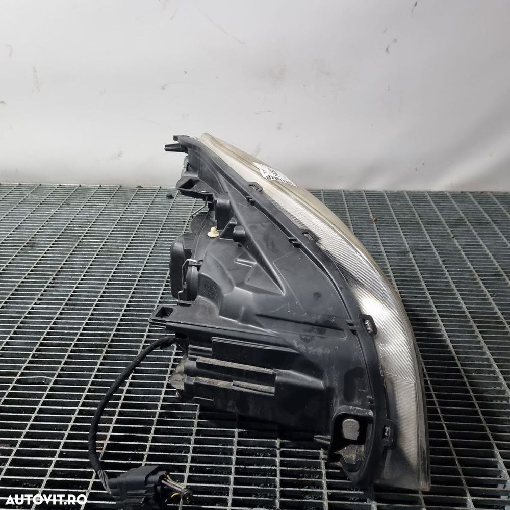 Far Stanga Volvo XC60 2008 - 2013 SUV 4 Usi (1482) Xenon - 3