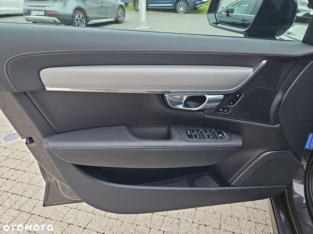 Volvo S90 - 17