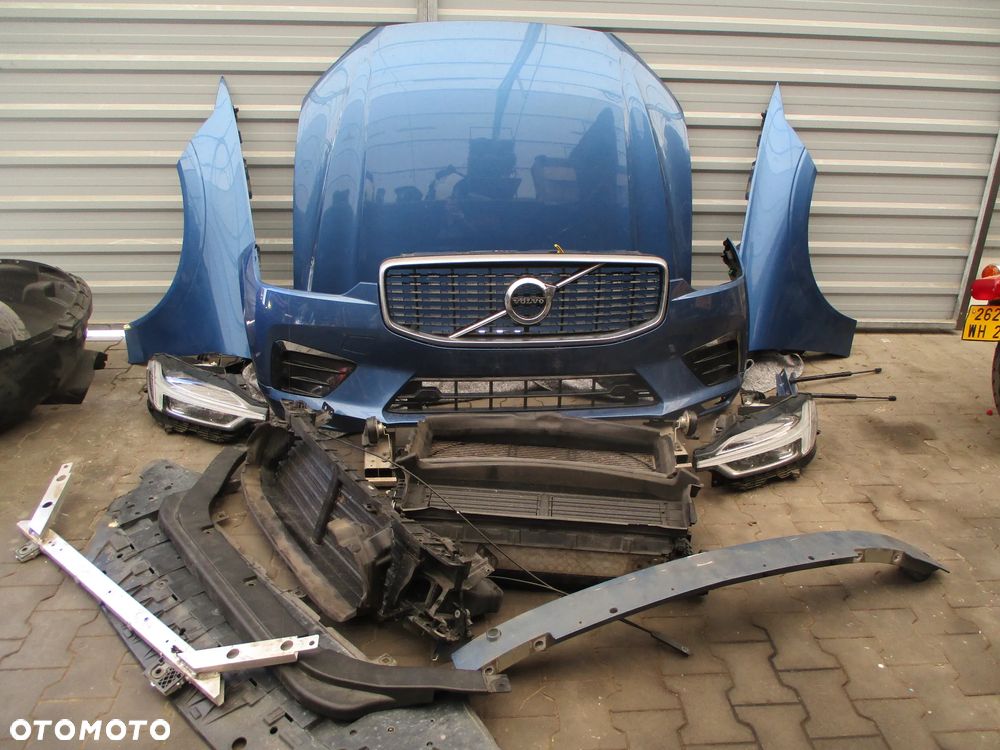 VOLVO XC60 II 2017- MASKA ZDERZAK KOMPLETNY PRZÓD LAMPY PAS CHŁODNICE 720 - 1