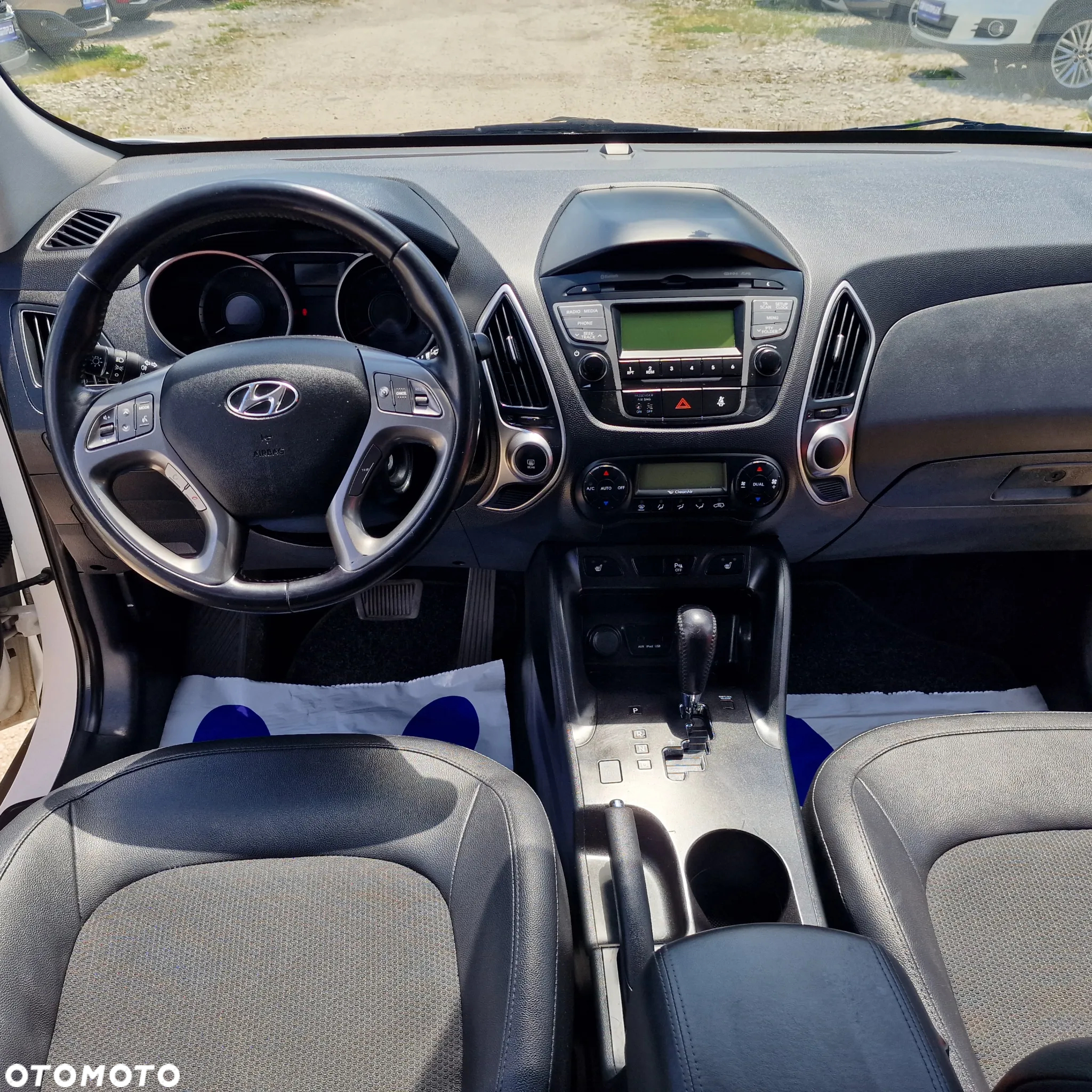 Hyundai ix35 2.0 CRDi 4WD Automatik Fifa World Cup Gold Edition - 10