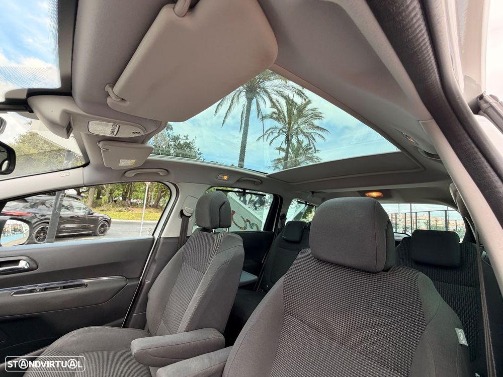 Peugeot 5008 1.6 BlueHDi Style EAT6 - 21