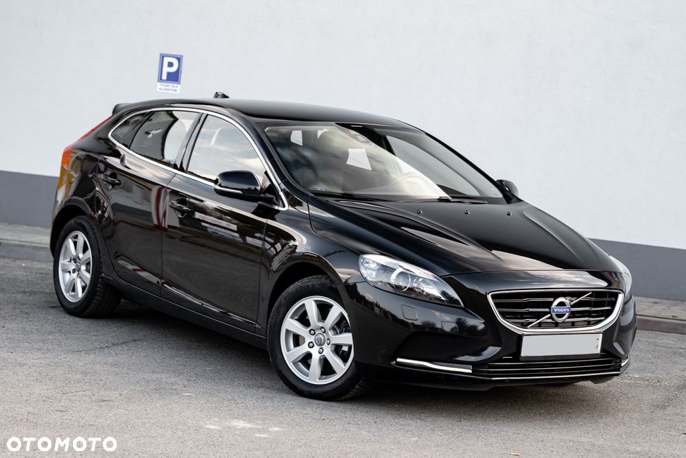 Volvo V40 D3 Geartronic Summum - 2