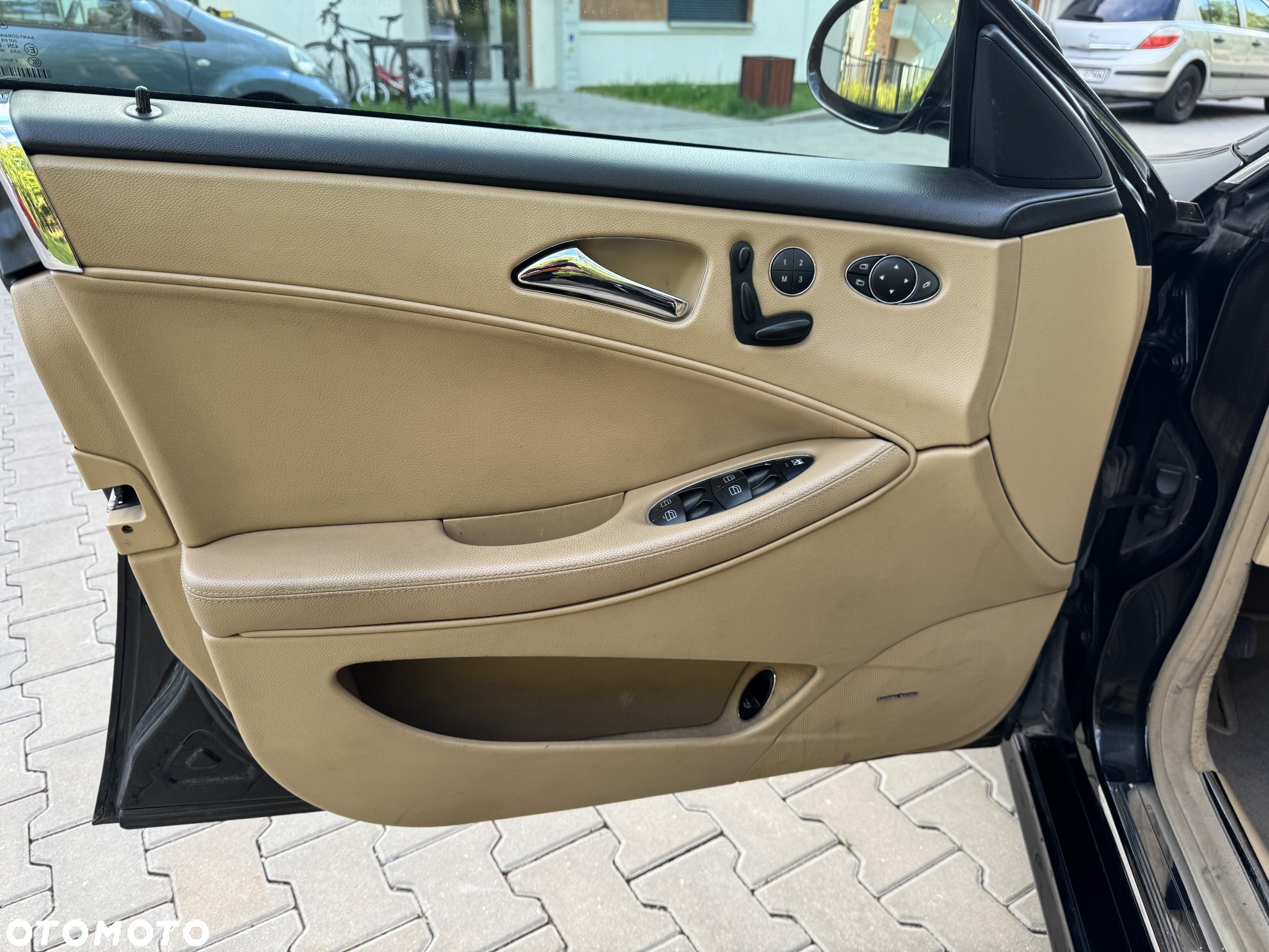 Mercedes-Benz CLS 320 CDI 7G-TRONIC DPF Grand Edition - 26
