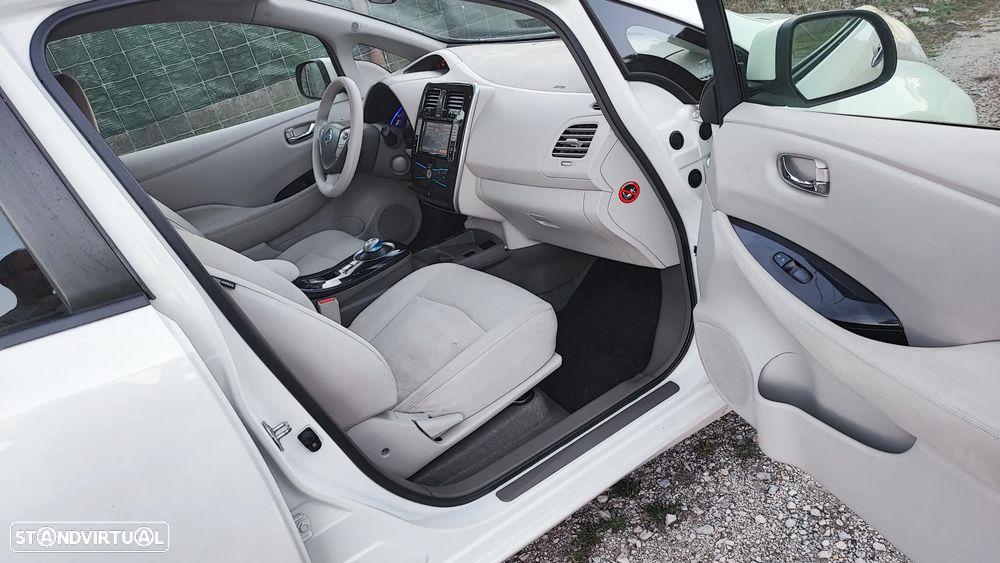 Nissan Leaf 24 kWh (c/ Bateria) Acenta - 7