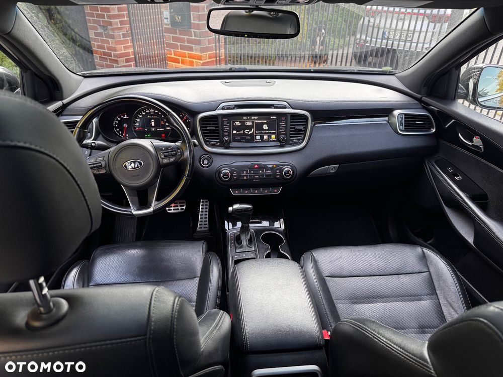 Kia Sorento - 22