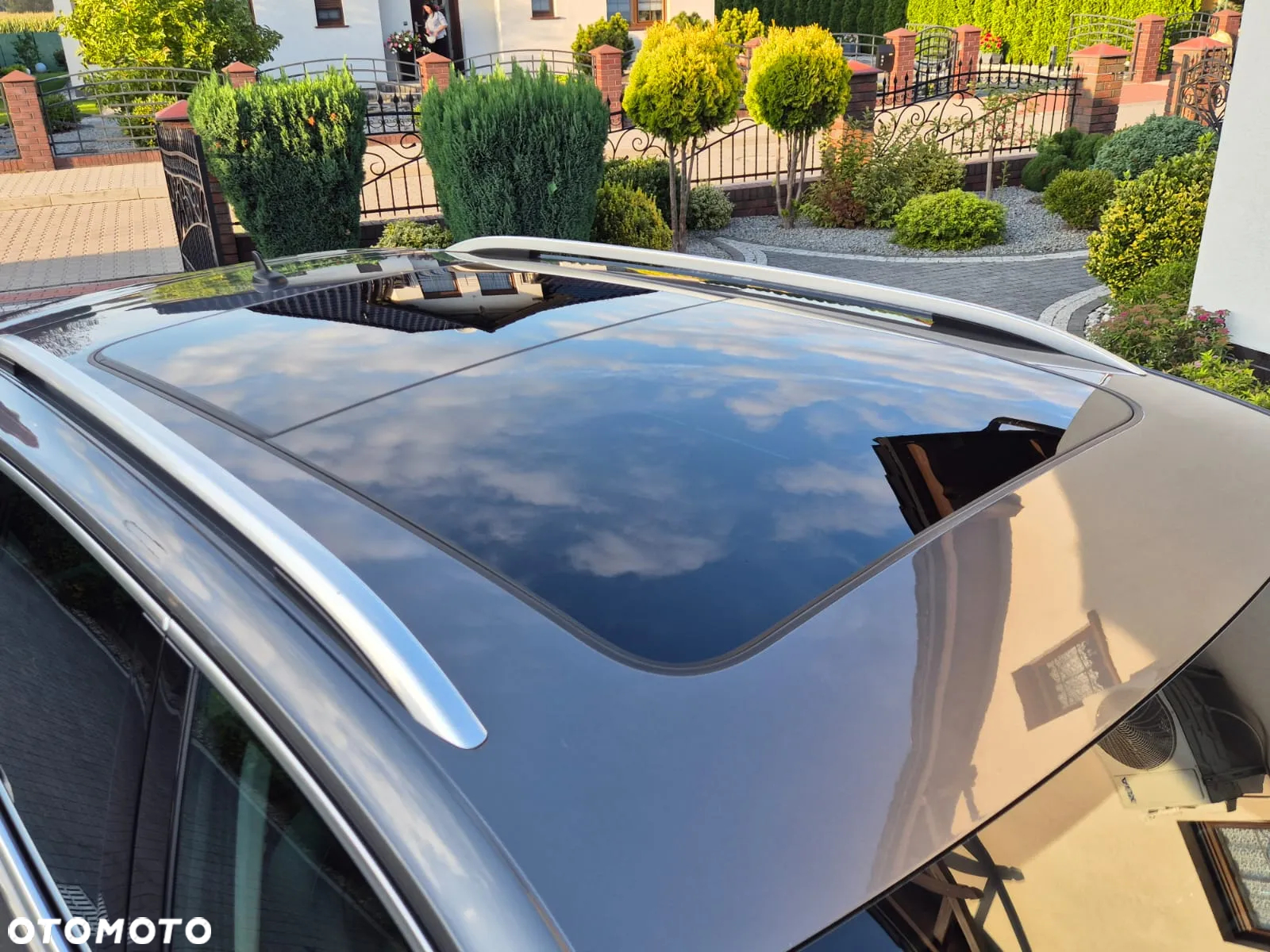 Volkswagen Tiguan - 11