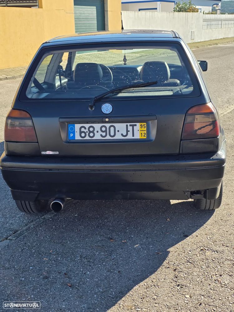 VW Golf 1.9 TD GL - 5