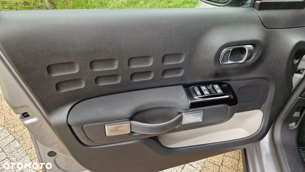 Citroën C3 1.2 PureTech Shine - 11