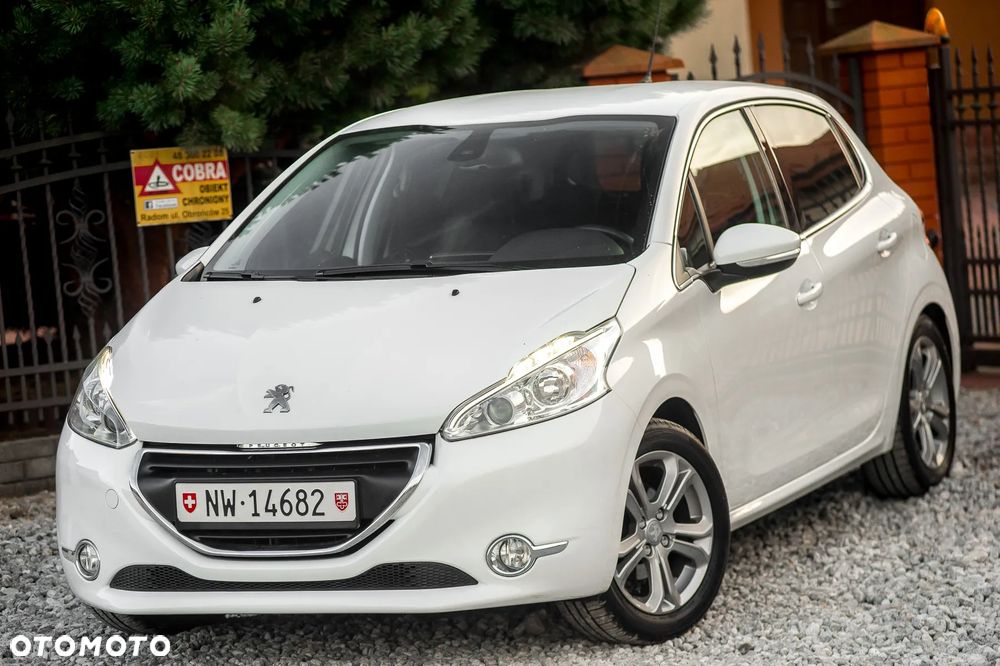 Peugeot 208 1.6 VTi Allure - 5