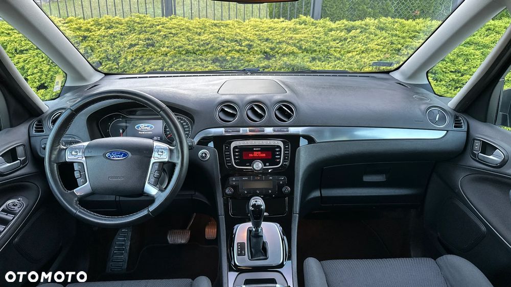 Ford S-Max - 23