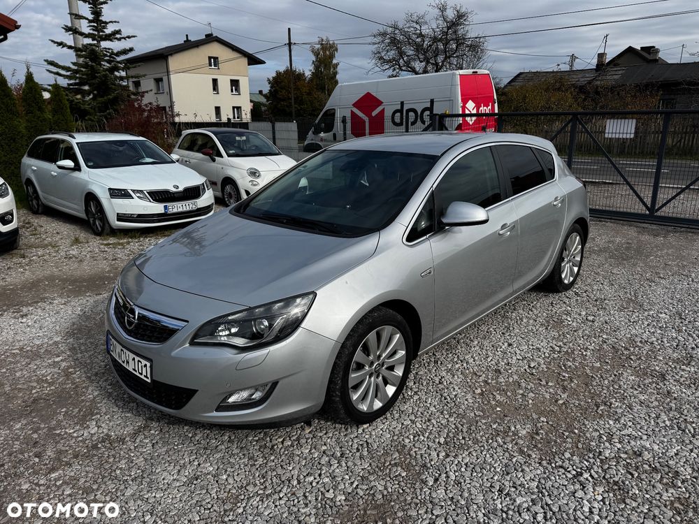 Opel Astra 1.4 Turbo Cosmo - 13