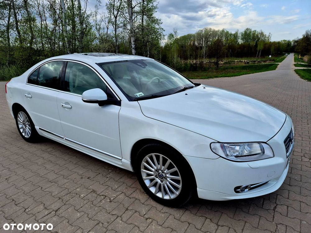 Volvo S80 - 17